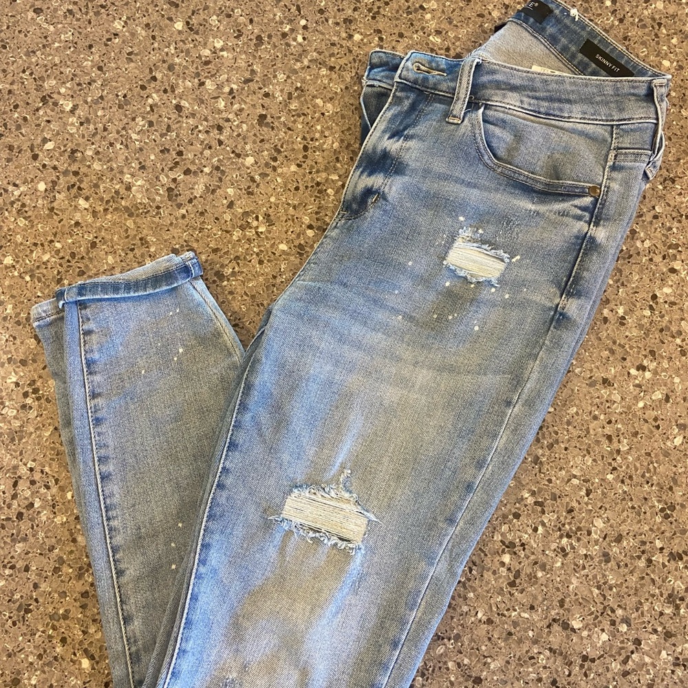 Like New Judy Blue Distressed Jeans Size 29